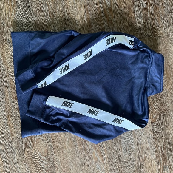 Nike Kids Blue and White Zip-Up Jacket - Picture 2 of 7